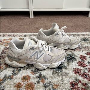 New Balance Cream 9060 Sneakers